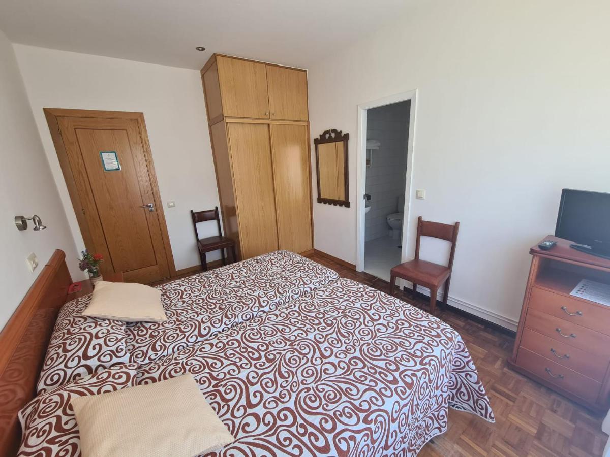Hostal Playa Atlantica Hotel Louro Exterior foto