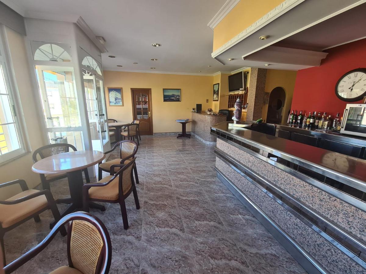 Hostal Playa Atlantica Hotel Louro Exterior foto