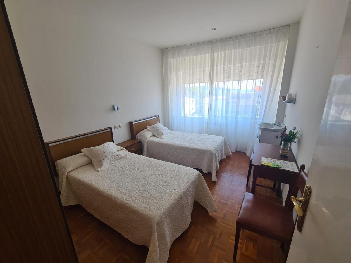 Hostal Playa Atlantica Hotel Louro Exterior foto