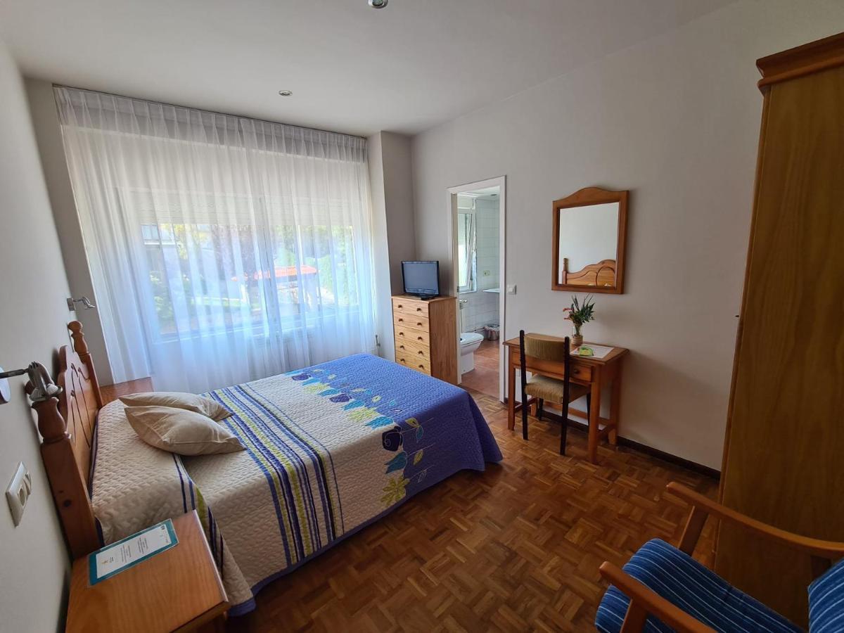 Hostal Playa Atlantica Hotel Louro Exterior foto